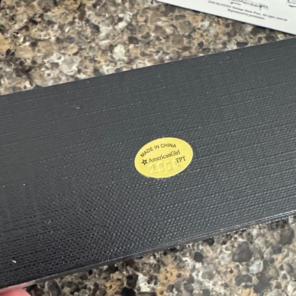 American Girl Doll Musical Instrument Set - Stand, Flute, Chart and 2 books - Picture 10 of 11